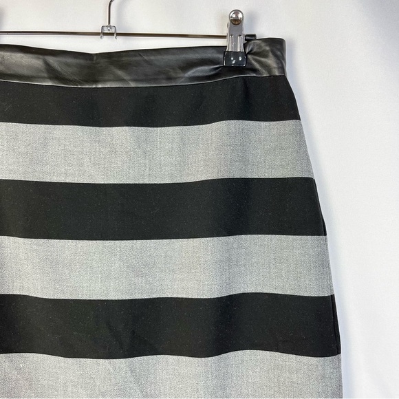 Banana Republic Black & Gray Stripe Midi Pencil Skirt 4 - Picture 4 of 5